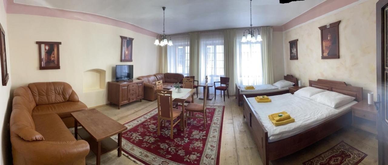 Pension Pod Radnici Чеський Крумлов Екстер'єр фото