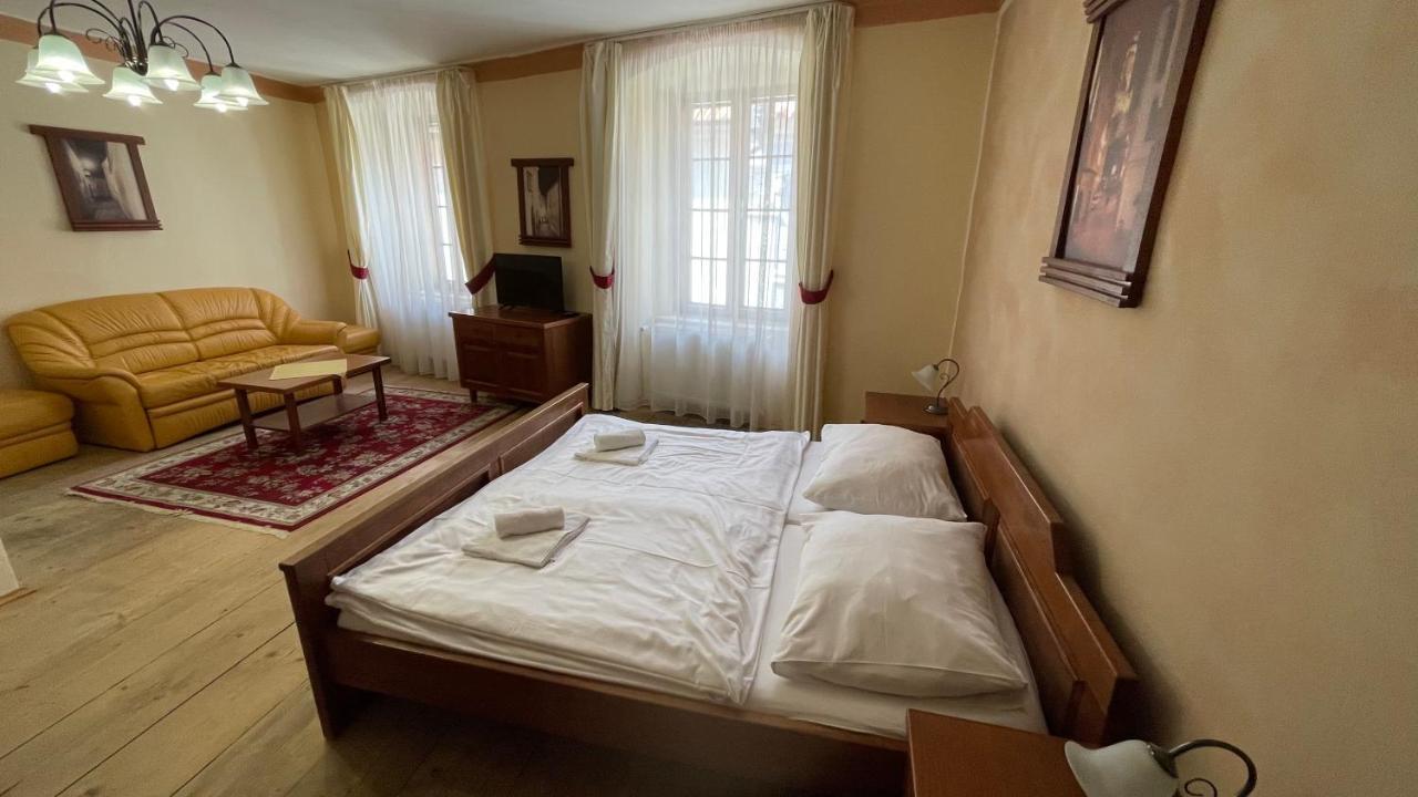 Pension Pod Radnici Чеський Крумлов Екстер'єр фото